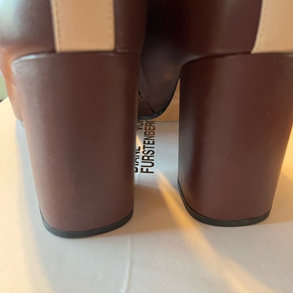 🍒Diane Von Furstenberg Leather Booties🍒 - Picture 6 of 14